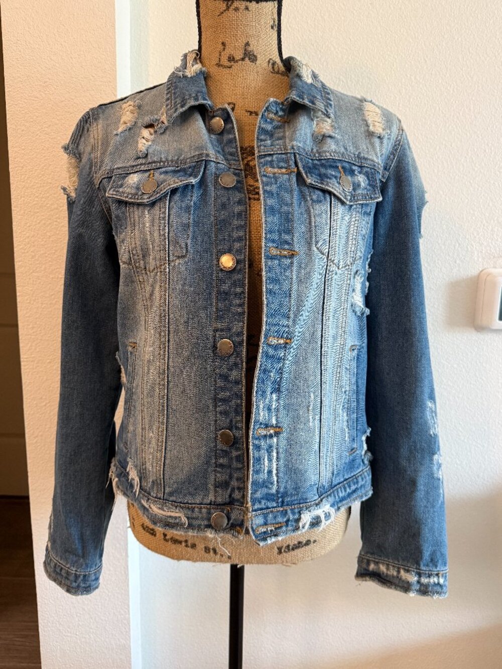 American Bazi Distressed Denim Jacket S Open Back Grunge Y2K-Inspired